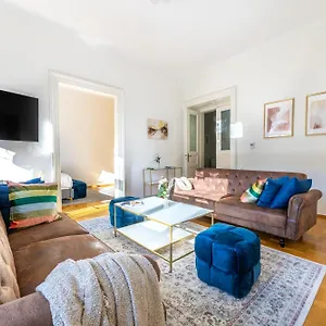 Charming 2bedroom Old Town Apartment Prague